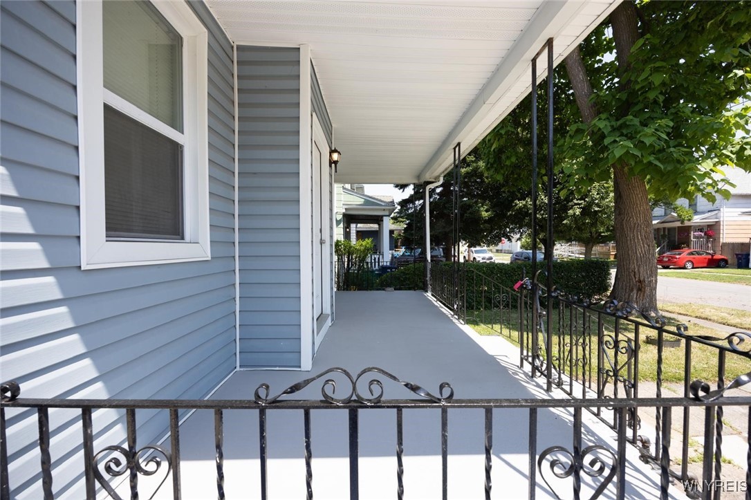 photo 3 : 54 Tuxedo Place, Buffalo NY 14207