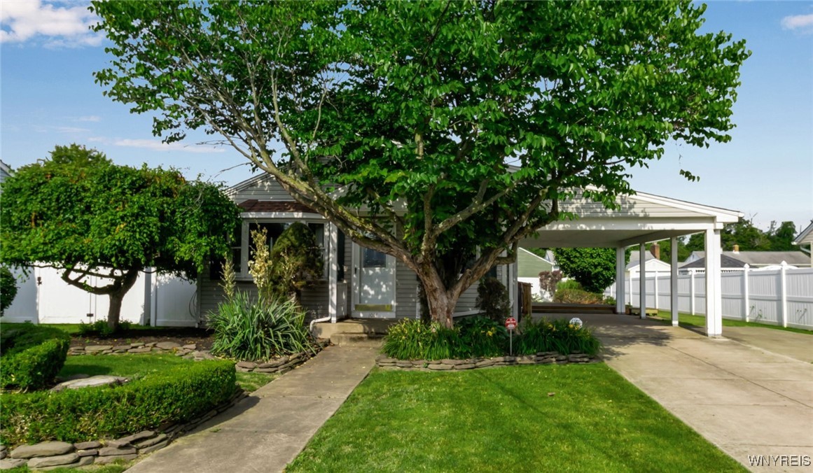 photo vOv1GX1DT7GuI3t3AIitYEpNTjw1YjeiYLRe5A: 1014 98th Street, Niagara Falls NY 14304