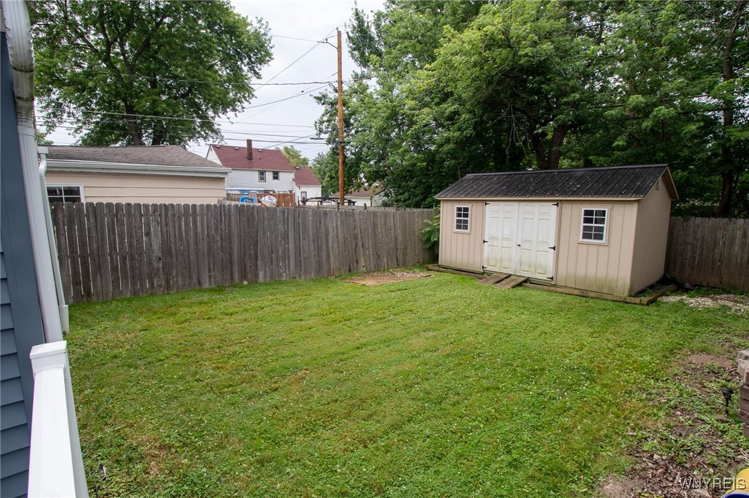 photo -7o5wHmZBI: 153 Peinkofer Drive, Cheektowaga NY 14225