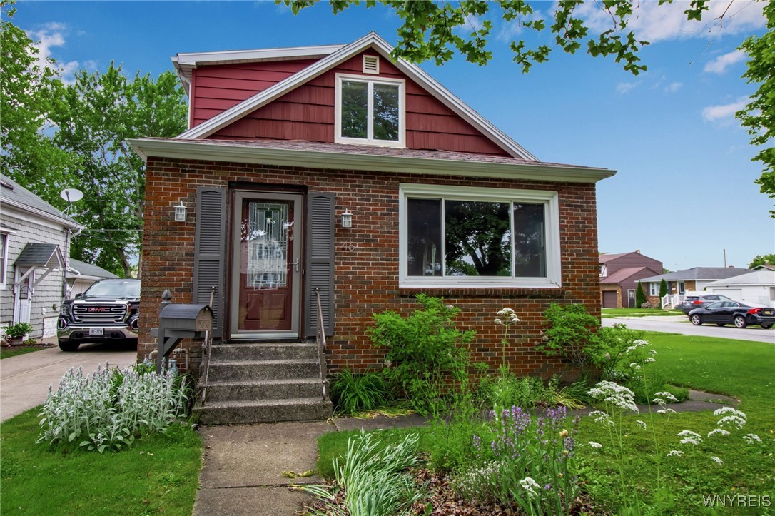 photo HnNIcP87vVn3kkHN9Se: 46 Central Boulevard, Cheektowaga NY 14225