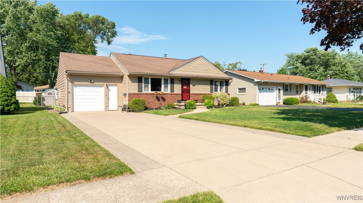 photo undefined: 169 Darwin Drive, Lancaster NY 14043