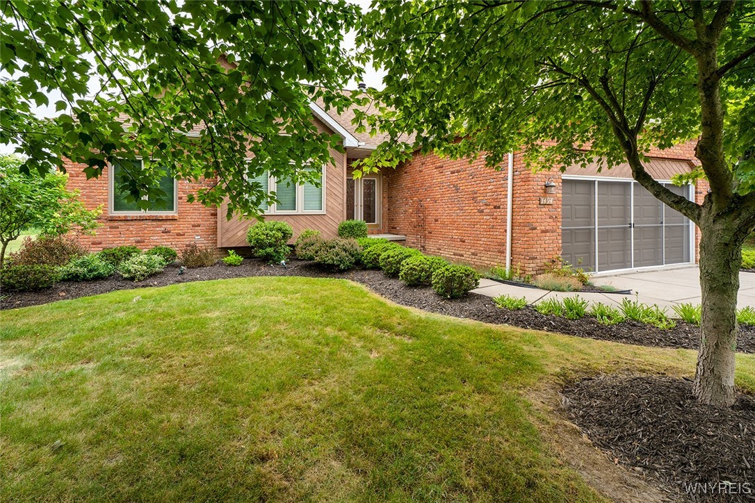 photo 2 : 1494 Town Line Road, Lancaster NY 14086