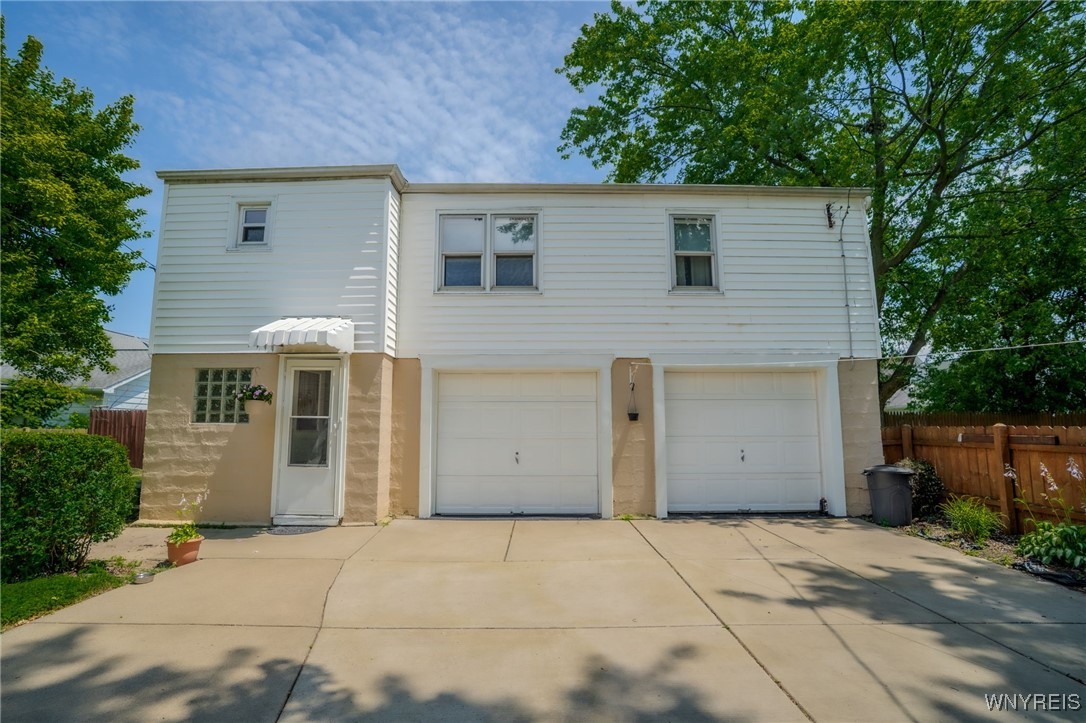 photo 3 : 235 Wagner Avenue, Cheektowaga NY 14212