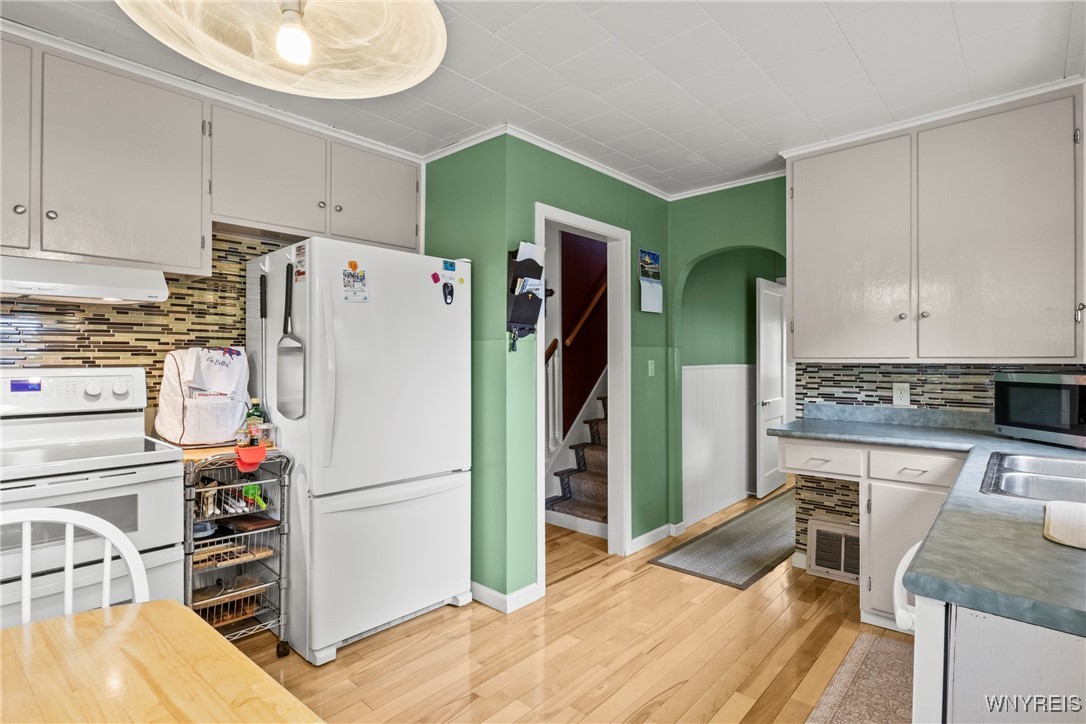 photo 4 : 255 South 2nd Street, Lewiston NY 14092