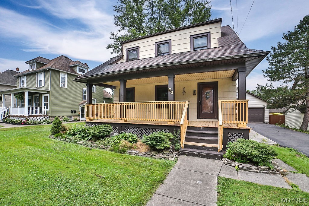 photo 2 : 60 Court Street, Lancaster NY 14086