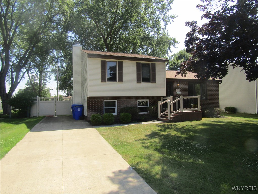 photo 1 : 131 Tim Tam, West Seneca NY 14224