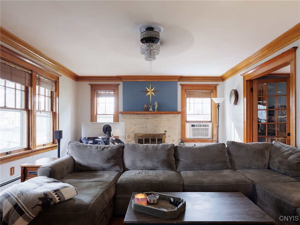 photo 4 : 1127 Academy Street, Watertown City NY 13601