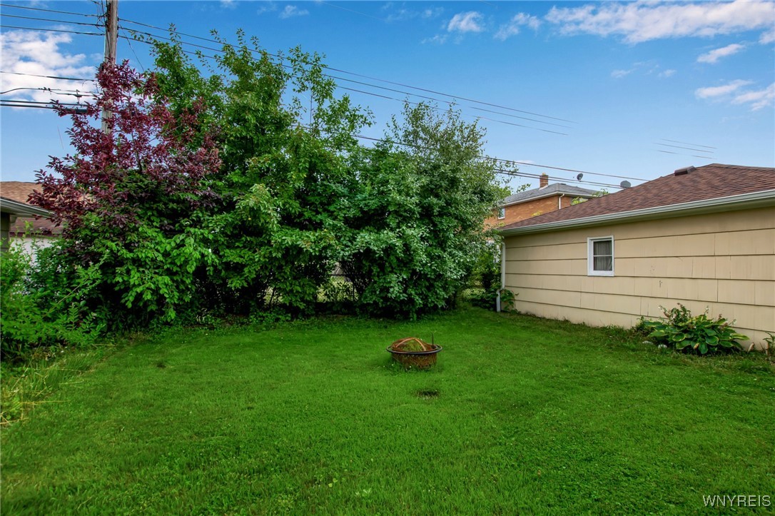 photo undefined: 169 Nadine Drive, Cheektowaga NY 14225
