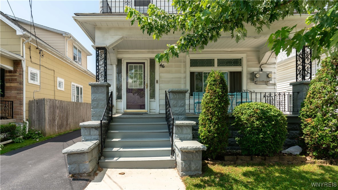 photo 1 : 46 Alexander Avenue, Cheektowaga NY 14211