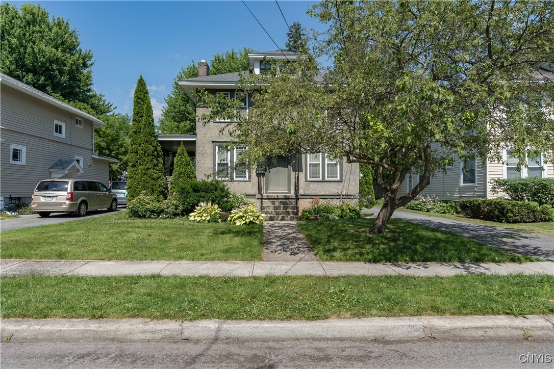 photo 2 : 721 Nellis Street, Watertown City NY 13601