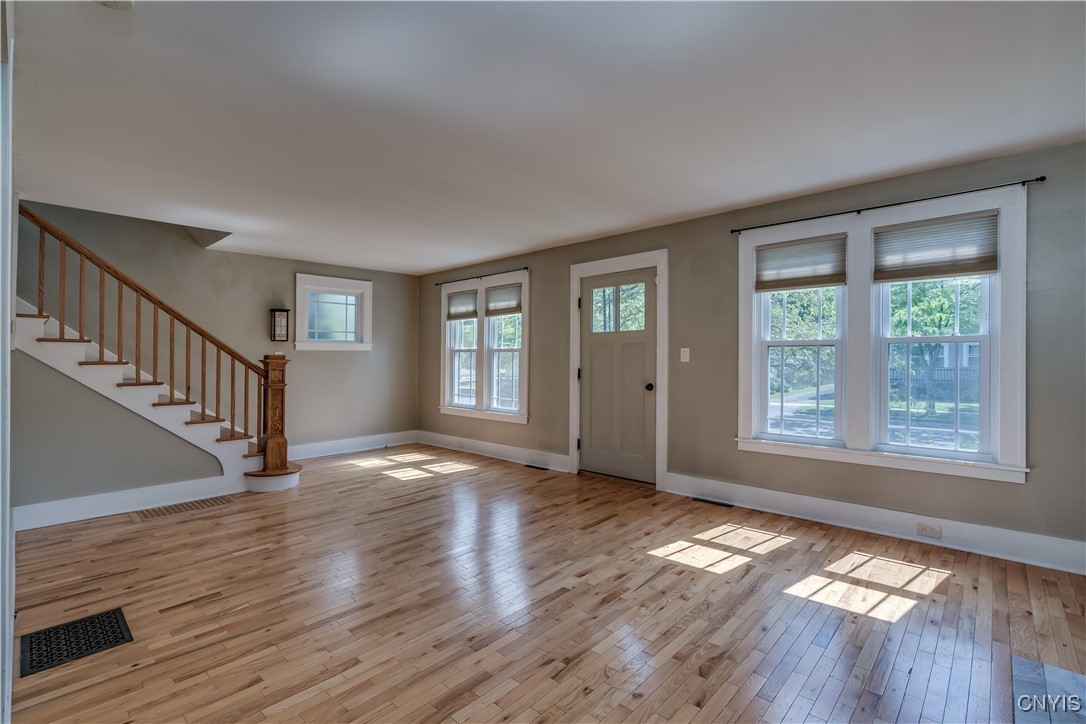 photo 3 : 721 Nellis Street, Watertown City NY 13601