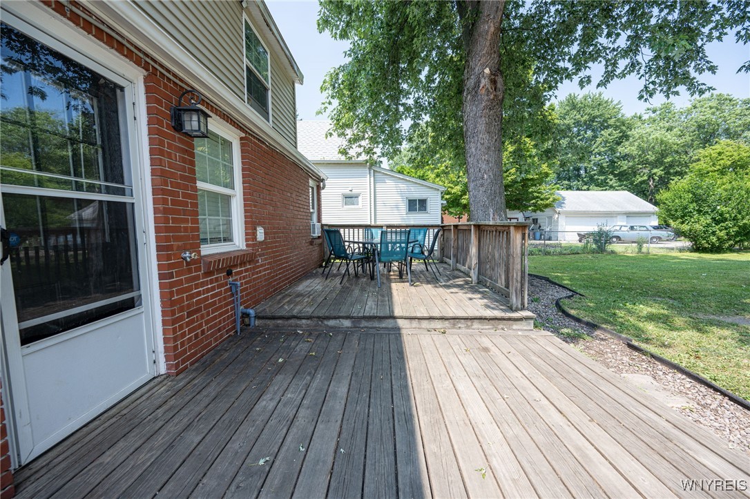 photo 4 : 206 Aurora Street, Lancaster NY 14086
