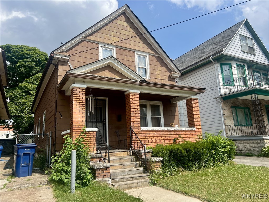 photo undefined: 31 Worcester Place, Buffalo NY 14215