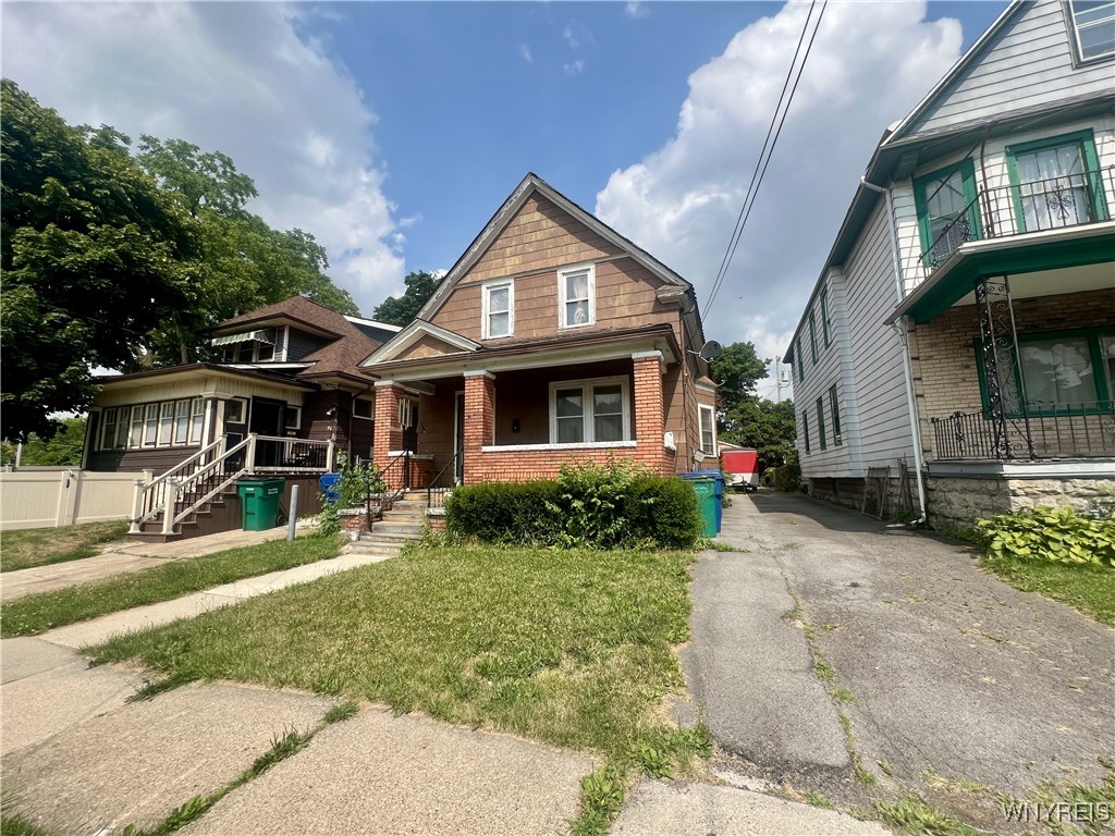 photo 3 : 31 Worcester Place, Buffalo NY 14215