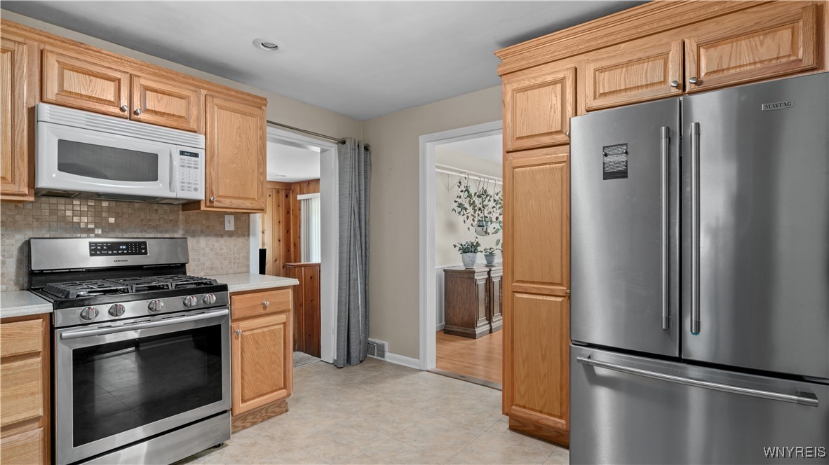 photo 4 : 47 Glendale Drive, Lancaster NY 14086