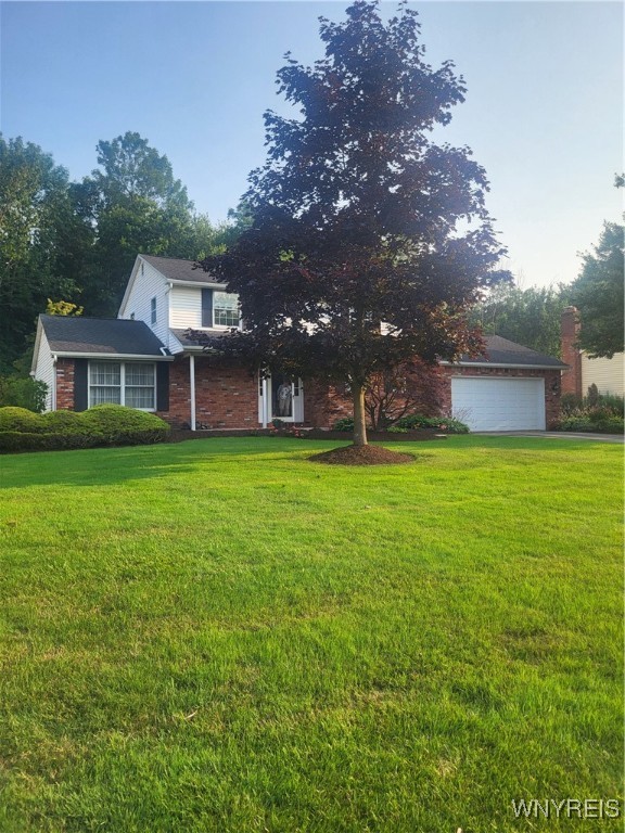 photo 2 : 8185 Clarherst Drive, Clarence NY 14051