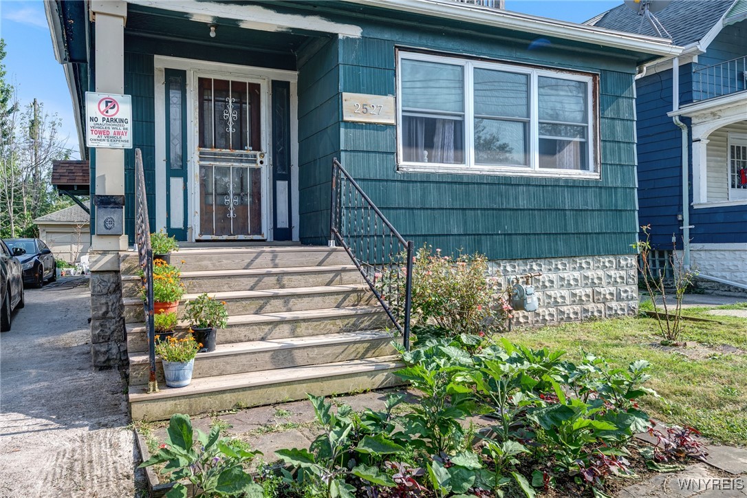 photo 3 : 2527 Genesee Street, Cheektowaga NY 14225