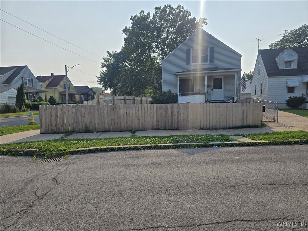 photo undefined: 432 32nd Street, Niagara Falls NY 14303