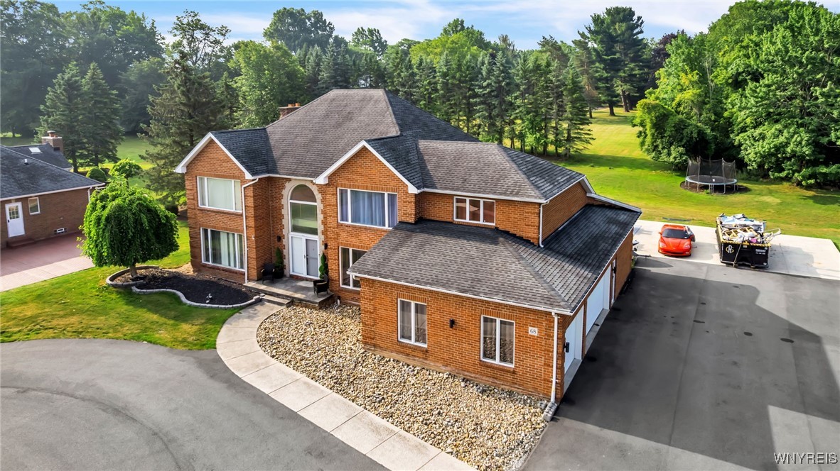 photo 4 : 68 Rolling Woods Lane, West Seneca NY 14224
