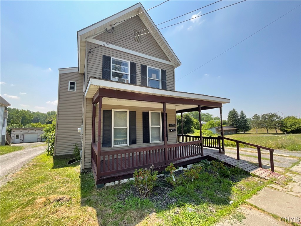photo undefined: 377 West Main Street, Watertown City NY 13601