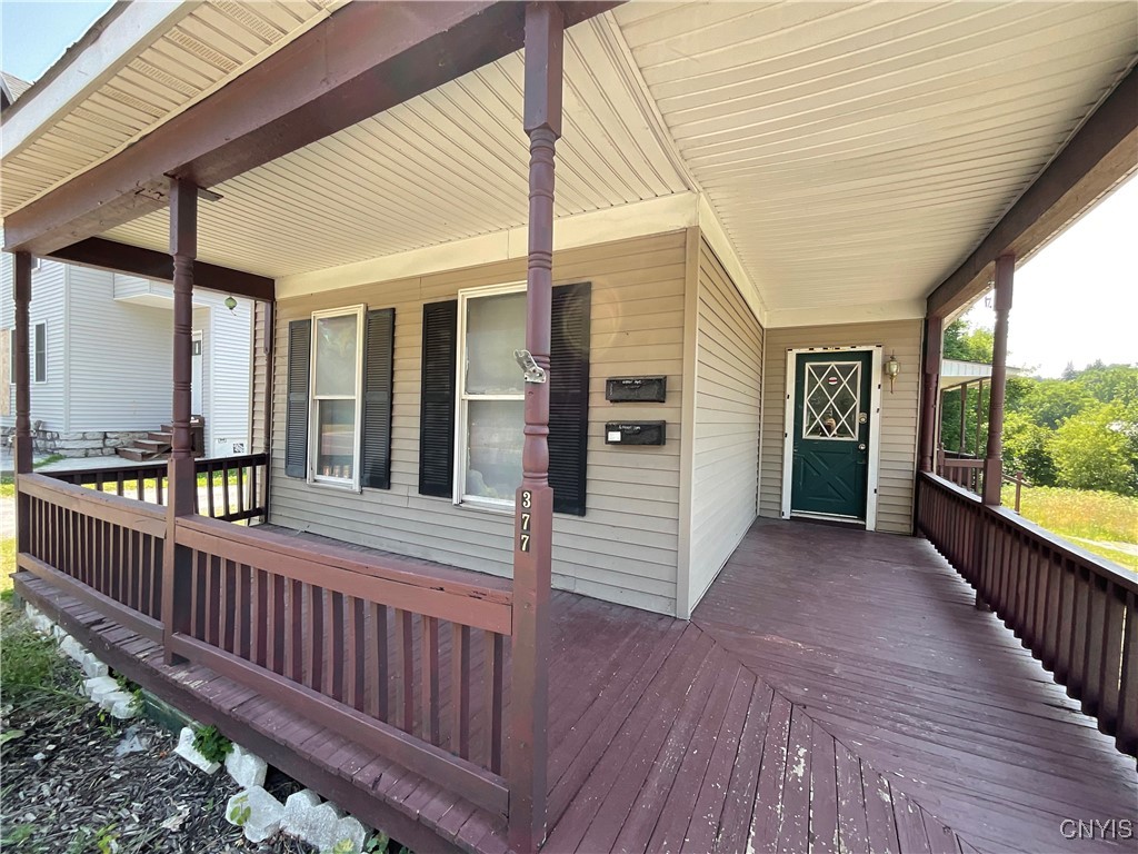 photo 4 : 377 West Main Street, Watertown City NY 13601