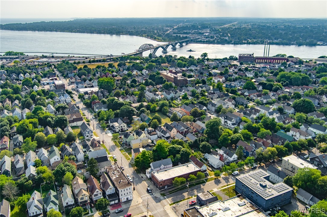 photo 3 : 180 Rhode Island Street, Buffalo NY 14213