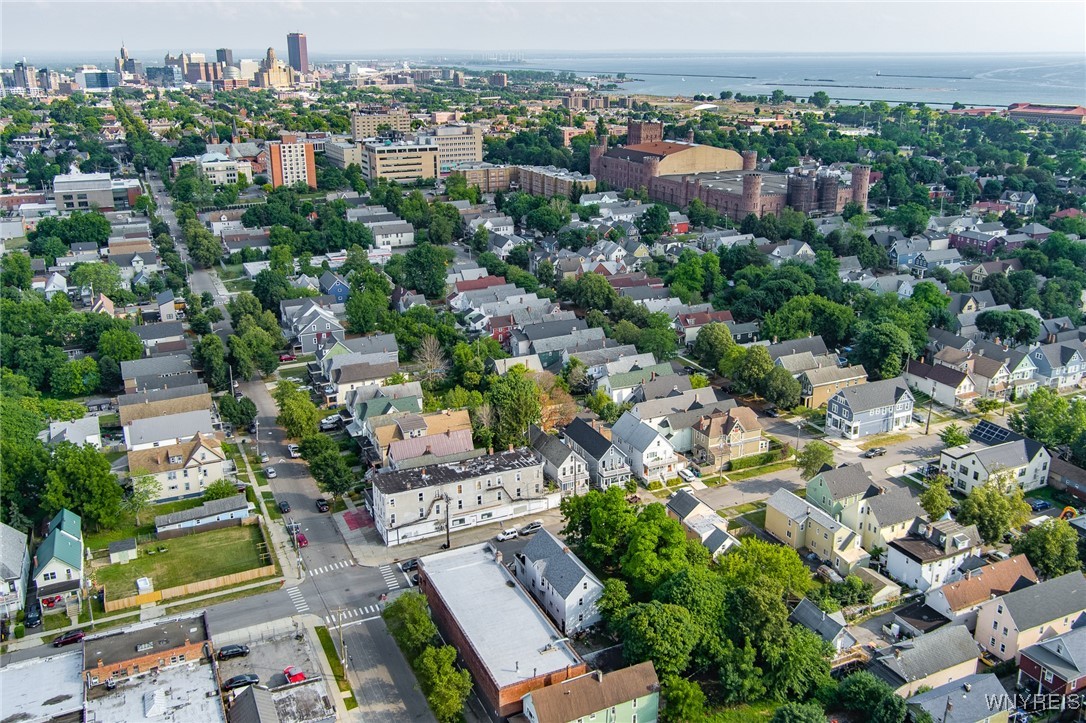 photo 4 : 180 Rhode Island Street, Buffalo NY 14213