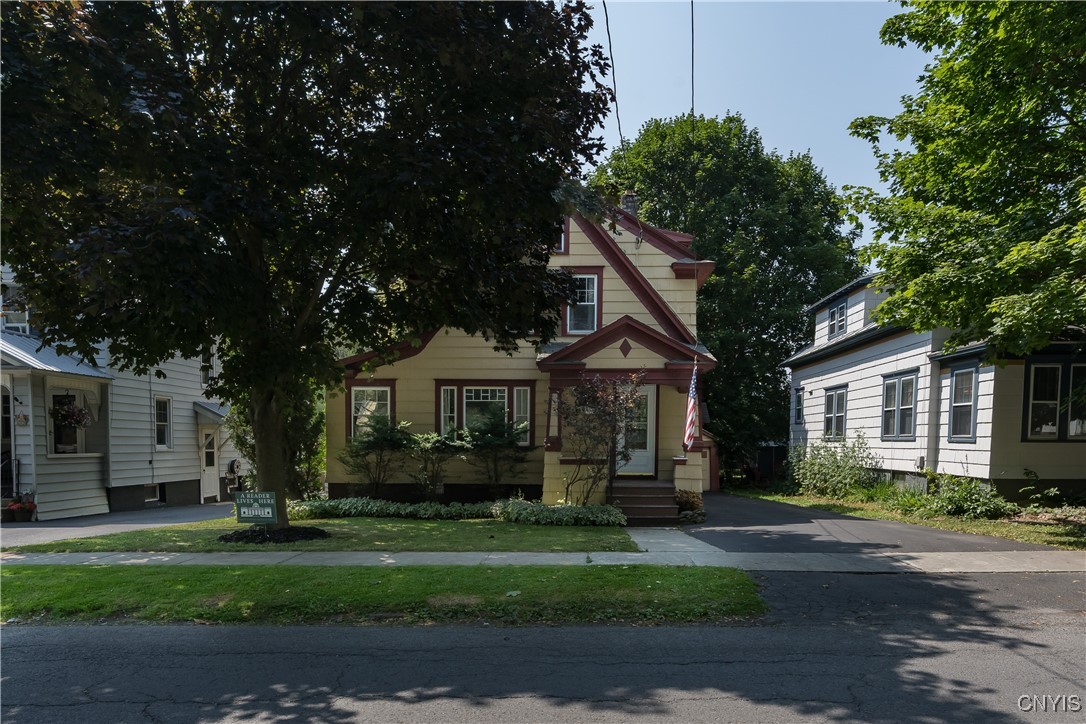 photo WbMZHa-EapmW6hQuwoyvP9ttxghAOApH9g: 155 Chestnut Street, Watertown City NY 13601