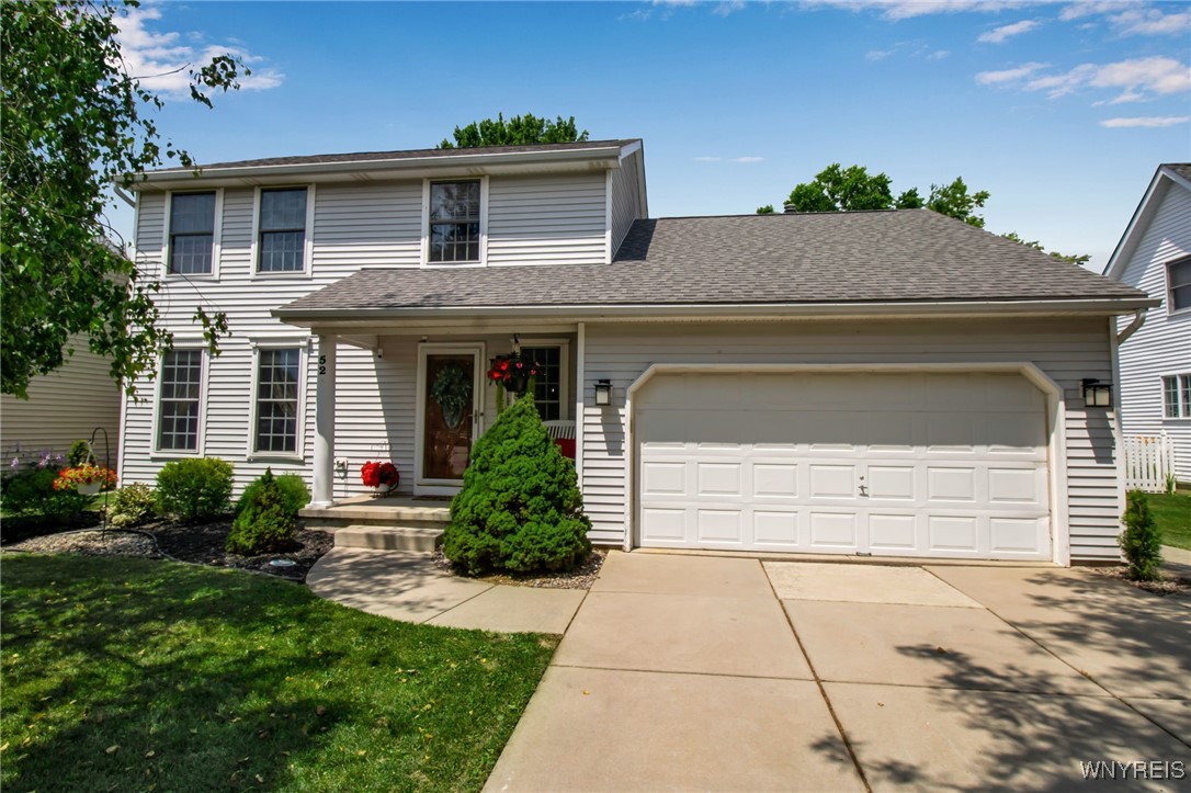 photo 7sxg5M29s6TUpfvP8i3bcmVWs: 52 Newberry Lane, Lancaster NY 14086