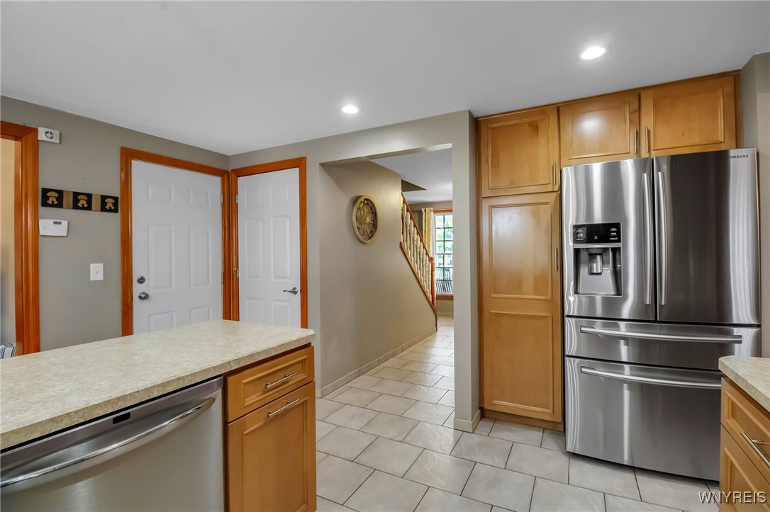 photo 4 : 52 Newberry Lane, Lancaster NY 14086