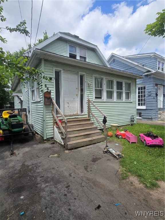 photo uXvn0L20Y: 644 Lasalle Avenue, Buffalo NY 14215