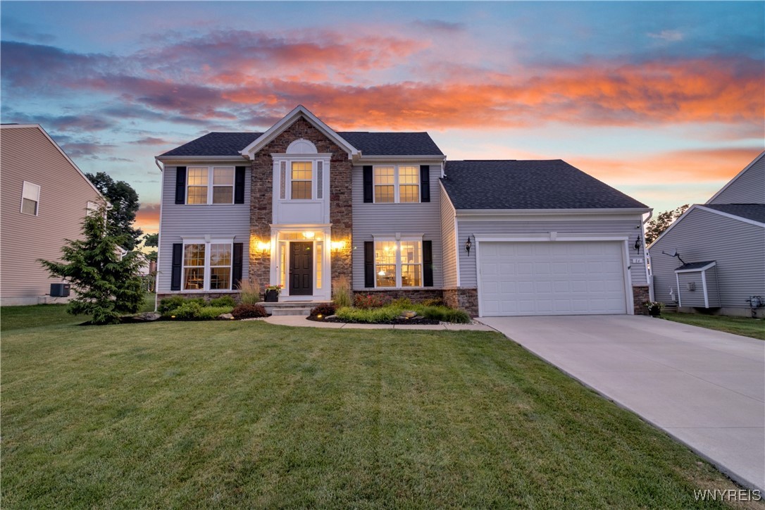 photo YZphp6u: 84 John Alex Drive, West Seneca NY 14224