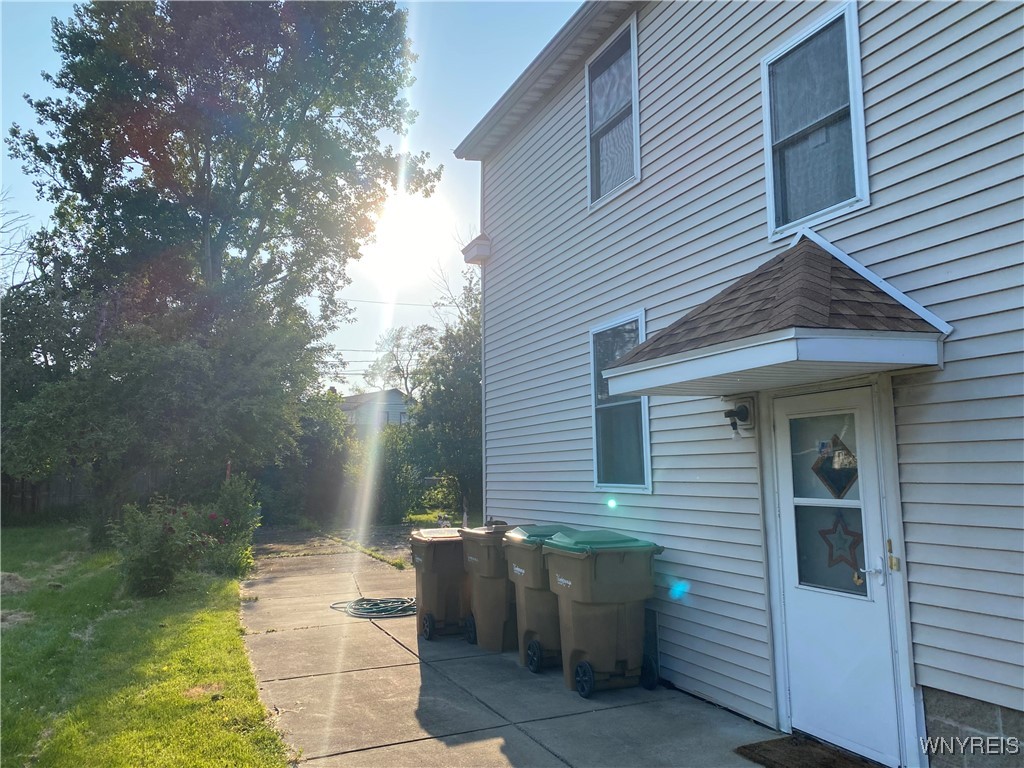 photo LchkE6AWVQL1YGGgLba1D4LQhpyhpoU: 2840 Harlem Road, Cheektowaga NY 14225