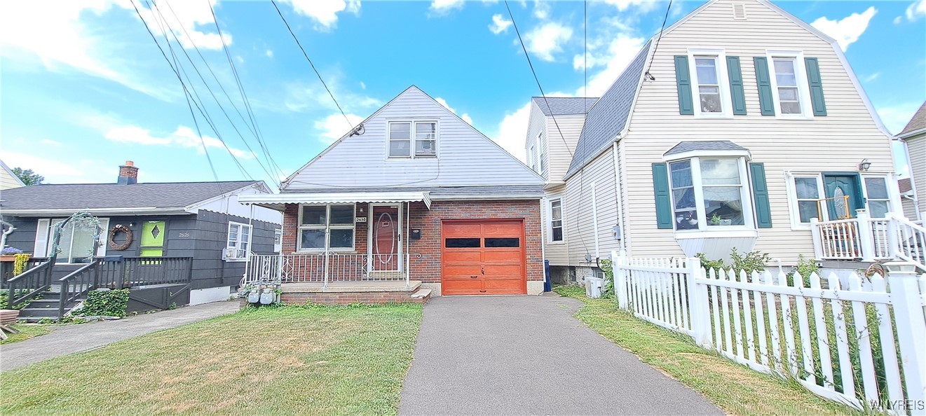 photo y9rZVWnFII: 2630 North Avenue, Niagara Falls NY 14305
