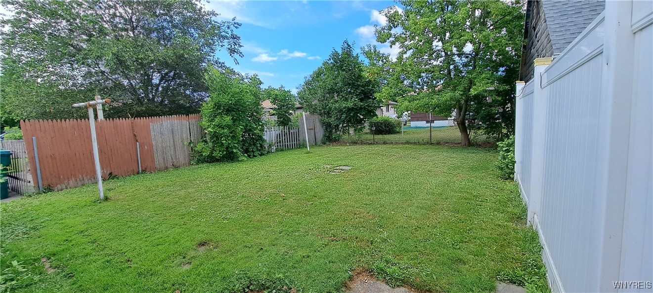 photo 2 : 2630 North Avenue, Niagara Falls NY 14305