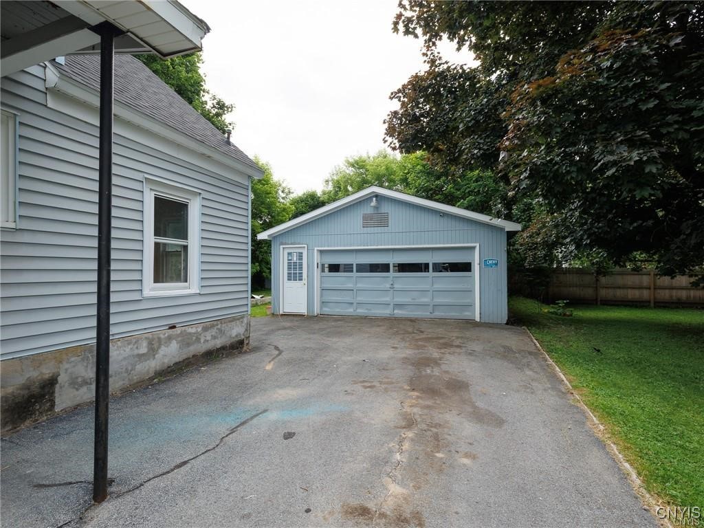 photo upaxMxaizEGz-hkqJ: 345 Arlington Street, Watertown City NY 13601