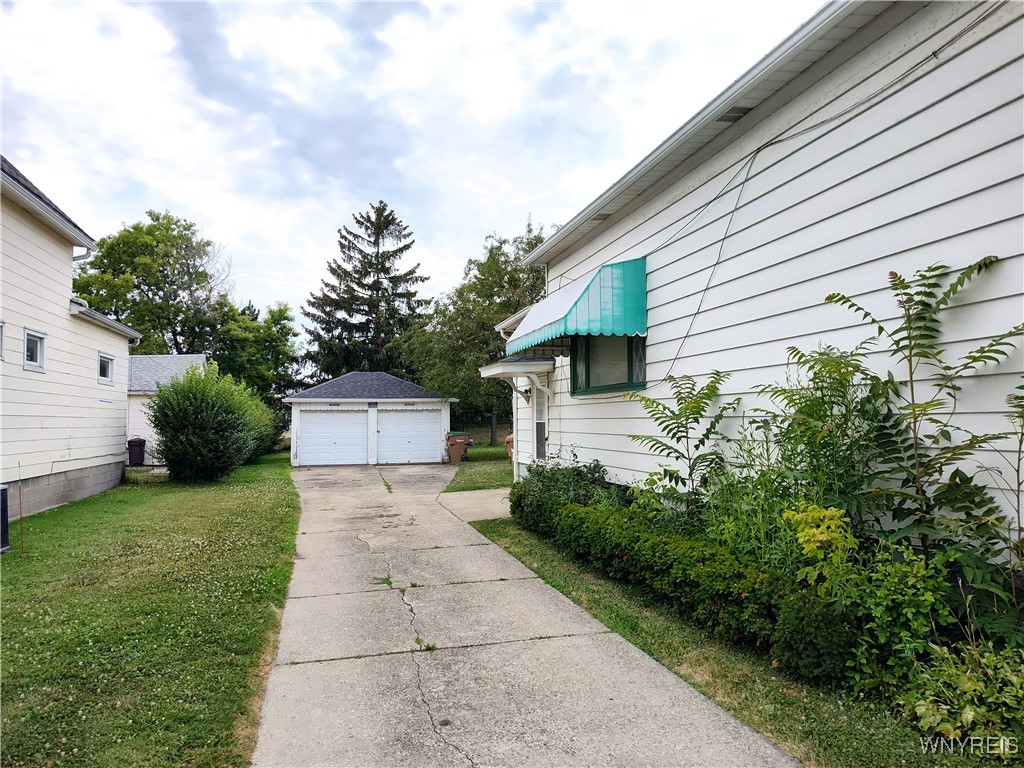 photo 4 : 114 Shanley Street, Cheektowaga NY 14206