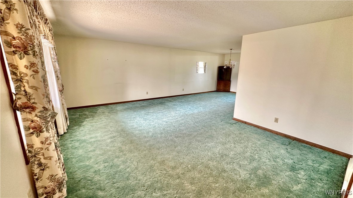 photo 3 : 349 Howard Drive, Porter NY 14174