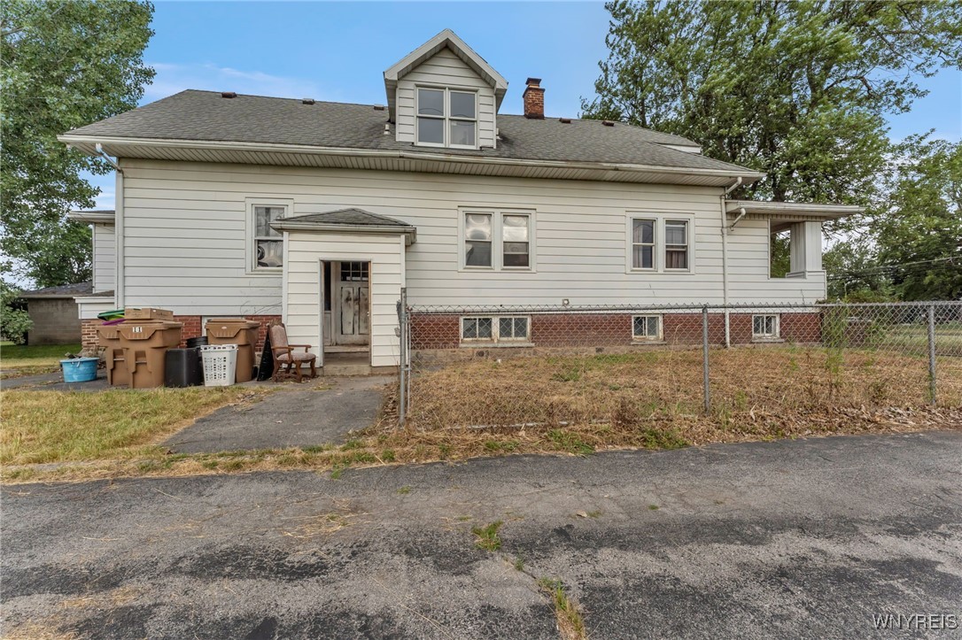 photo 7MfqpiBMI2O9nISJSgfXn9EfV8cS3MBztLg: 811 Cleveland Drive, Cheektowaga NY 14225