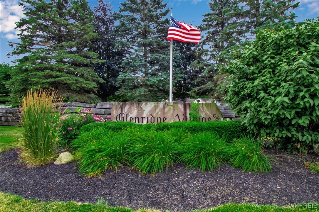 photo Ep0xIunq: 39 Olde Stone Lane, Lancaster NY 14086