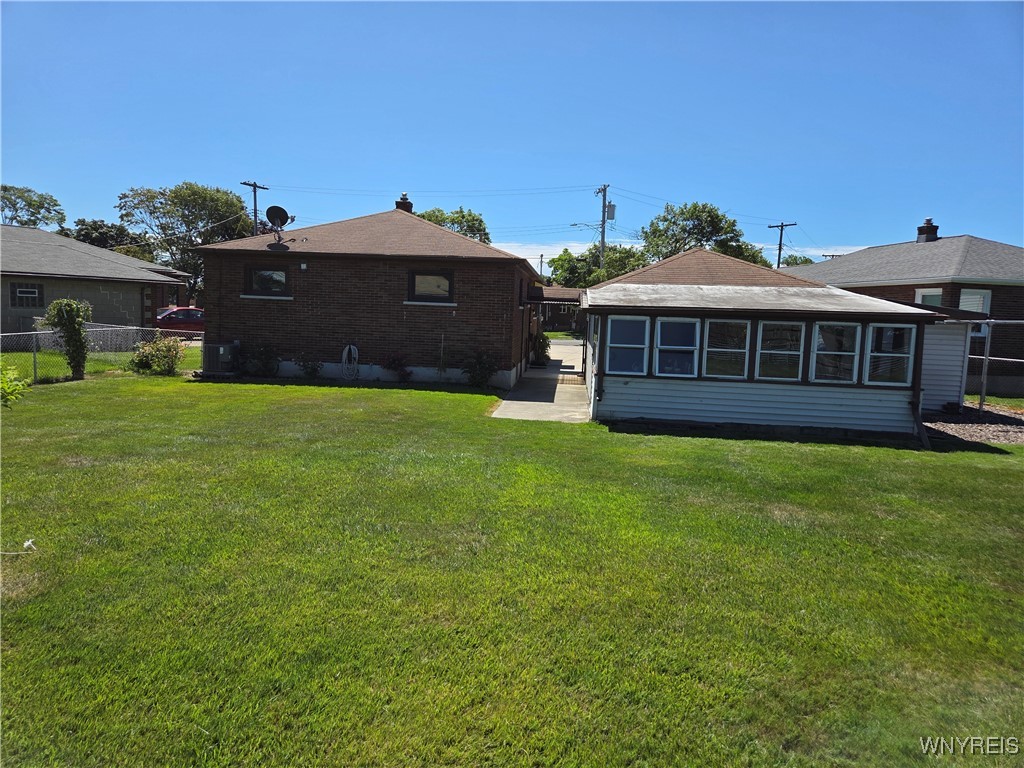 photo 3 : 53 Kies Court, Niagara Falls NY 14304
