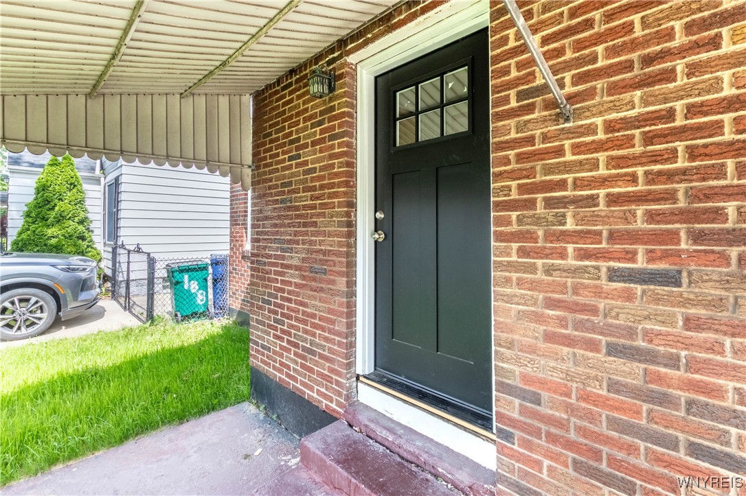 photo 2 : 192 Culver Road, Buffalo NY 14220