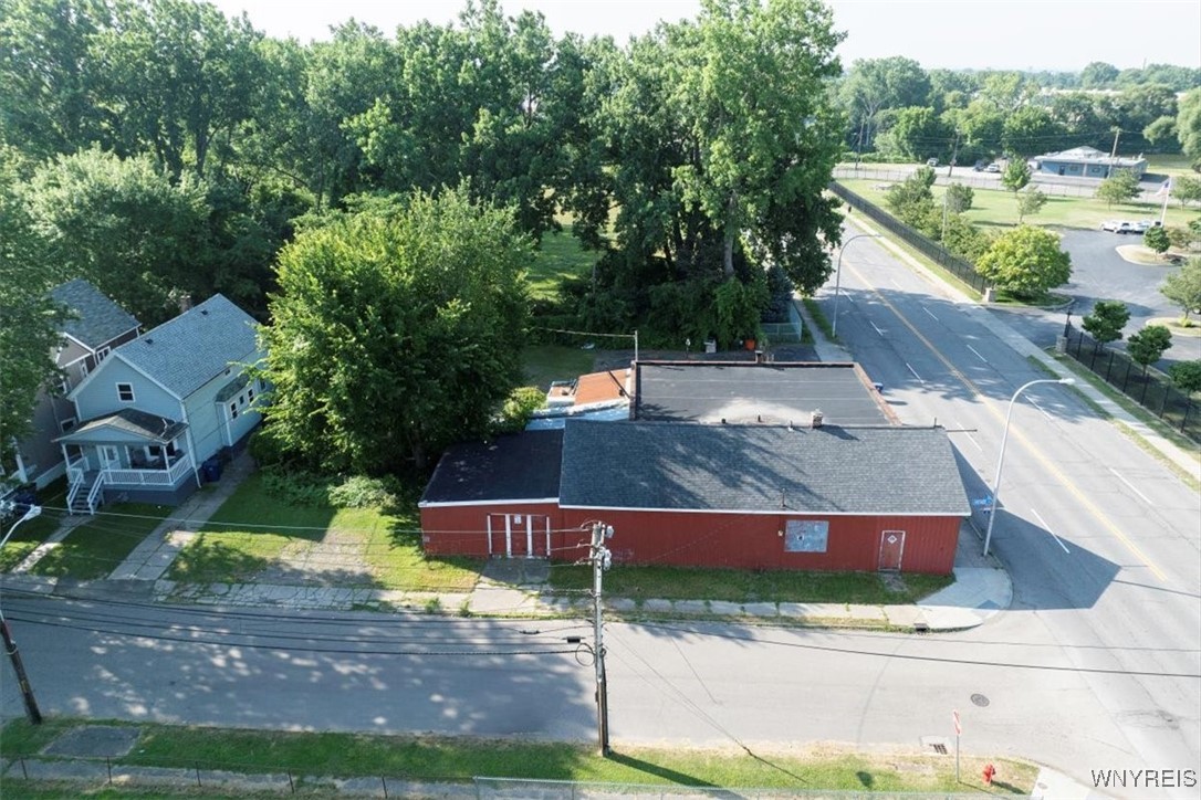photo 4 : 1572 Seneca Street, Buffalo NY 14210