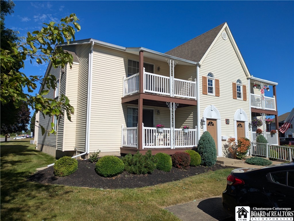 photo JdSCIZbYj2KUUrE: 400 West Avenue J1, West Seneca NY 14224