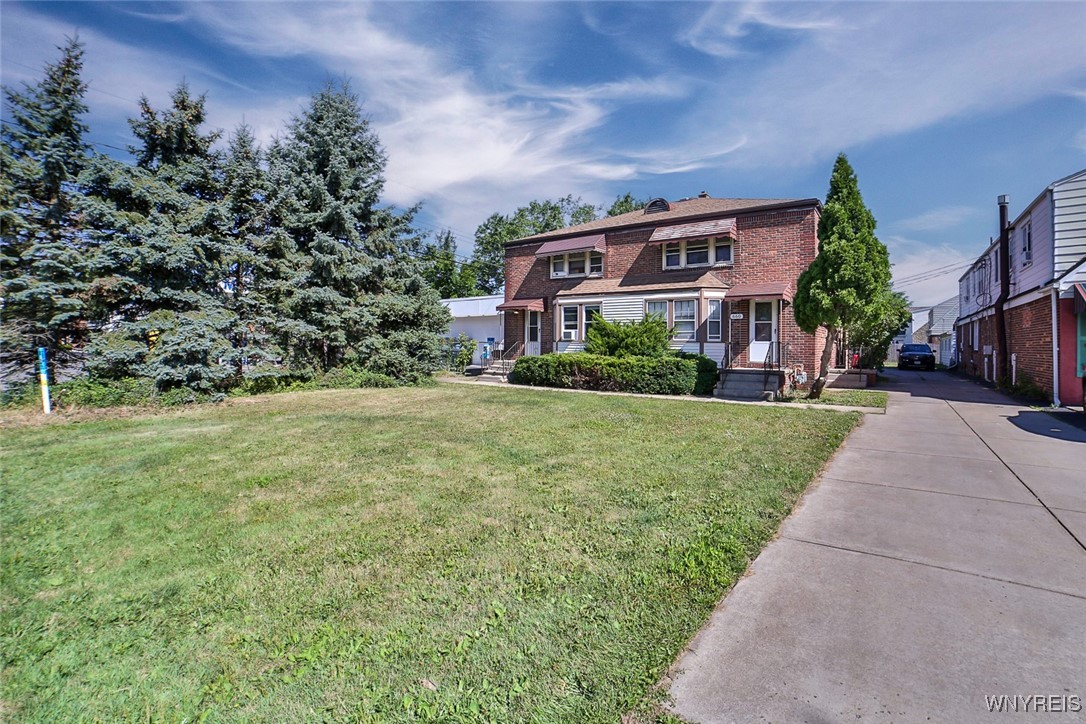 photo 2 : 660 Cleveland Drive, Cheektowaga NY 14425