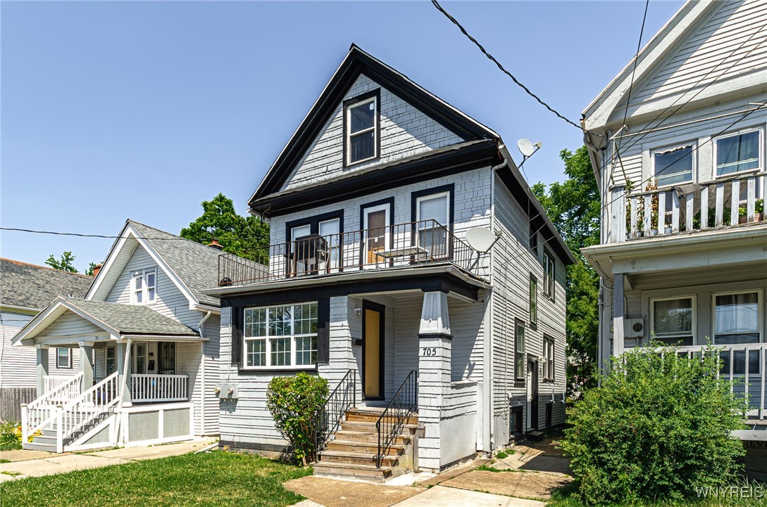 photo 1 : 705 Northumberland Avenue, Buffalo NY 14215