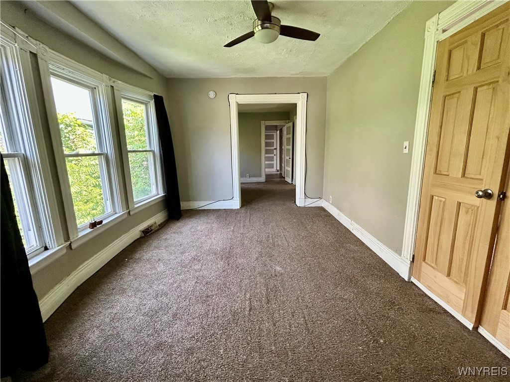 photo 3 : 499 West Avenue UPPER, Buffalo NY 14213