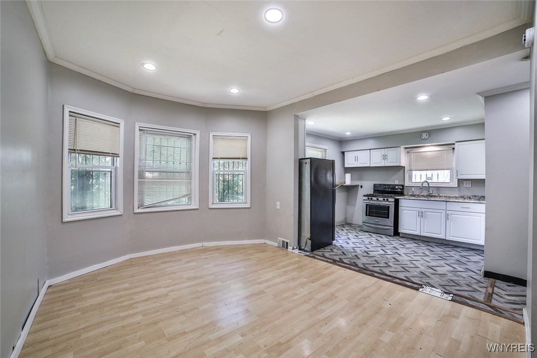 photo 4 : 47 Heath Street, Buffalo NY 14214