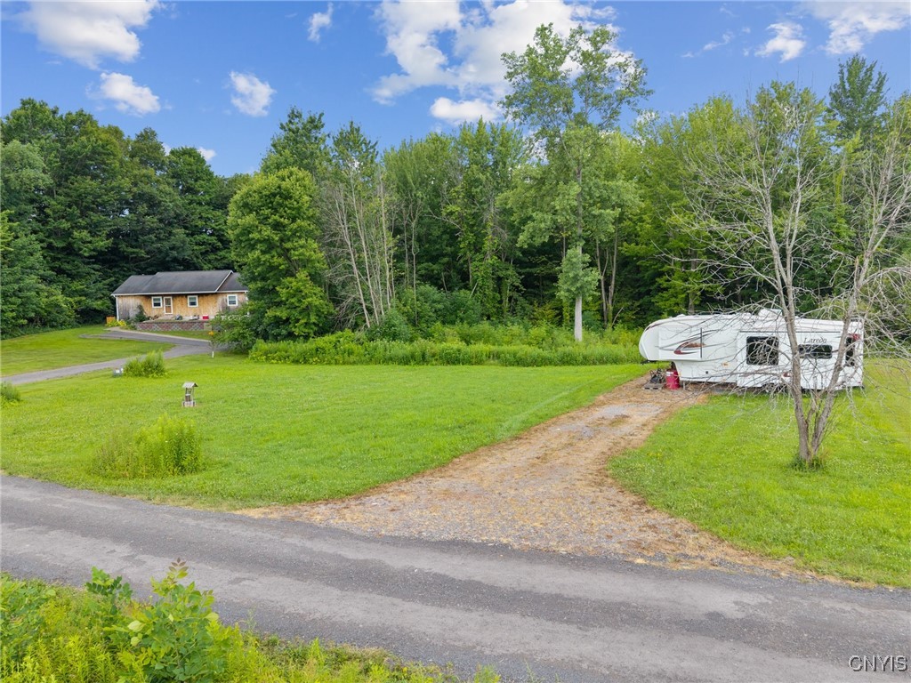 photo HbnUEuAQxrKltQ6XKzsc1yblCtktX2pQ5ZbCpyw: 20 Trask Lane, Schroeppel NY 13135