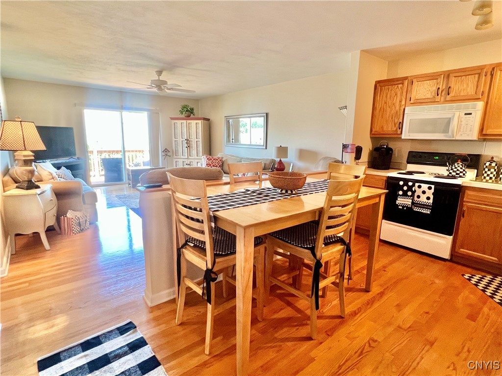 photo 2 : 153 Timber Wolf Circle, Geddes NY 13209